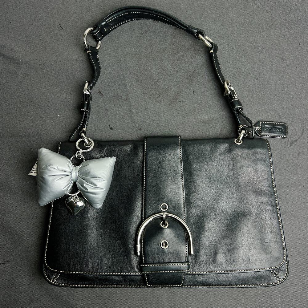 COACH Vintage Soho 9741 Black Leather Buckle Shoulder Bag